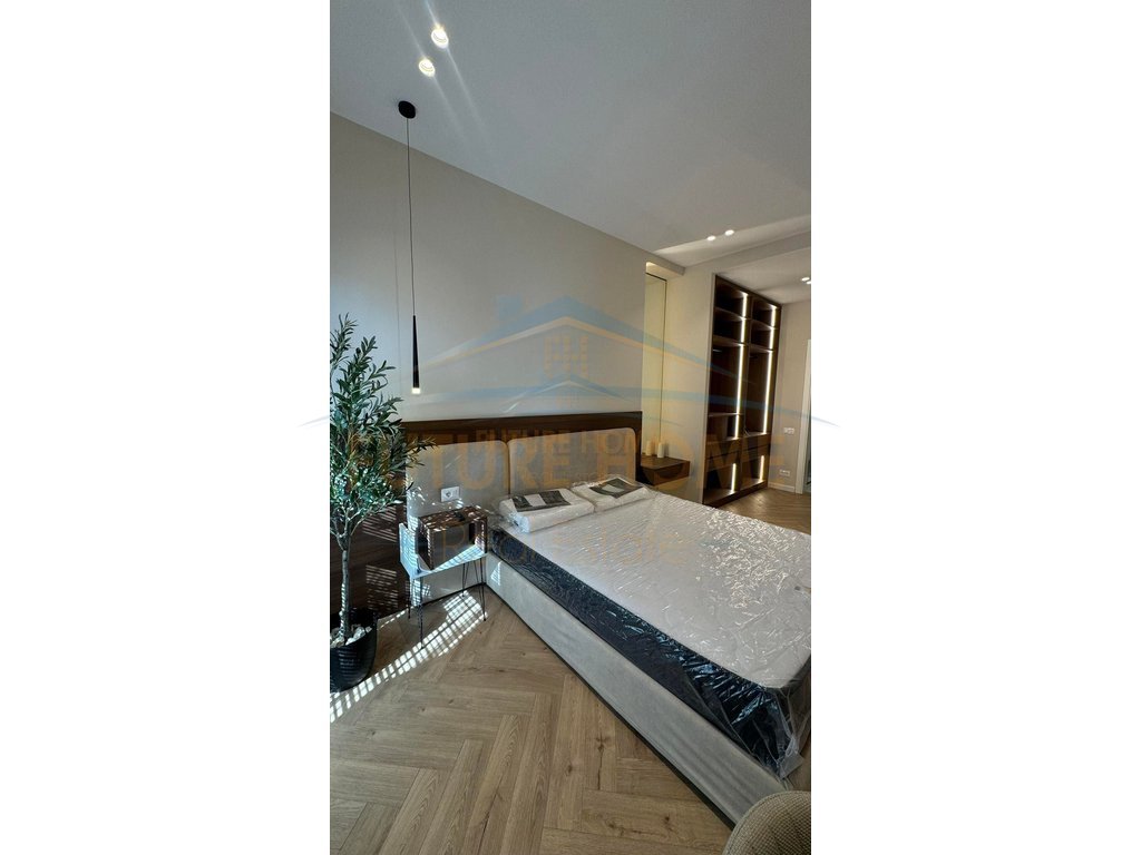 For sale, Luxury Apartment 2+1+2, Tirana Garden Building