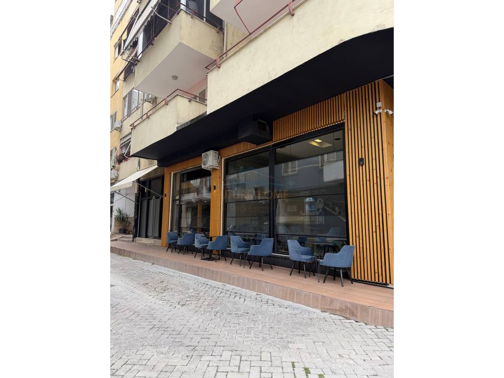 For Sale, Bar, Botanical Garden