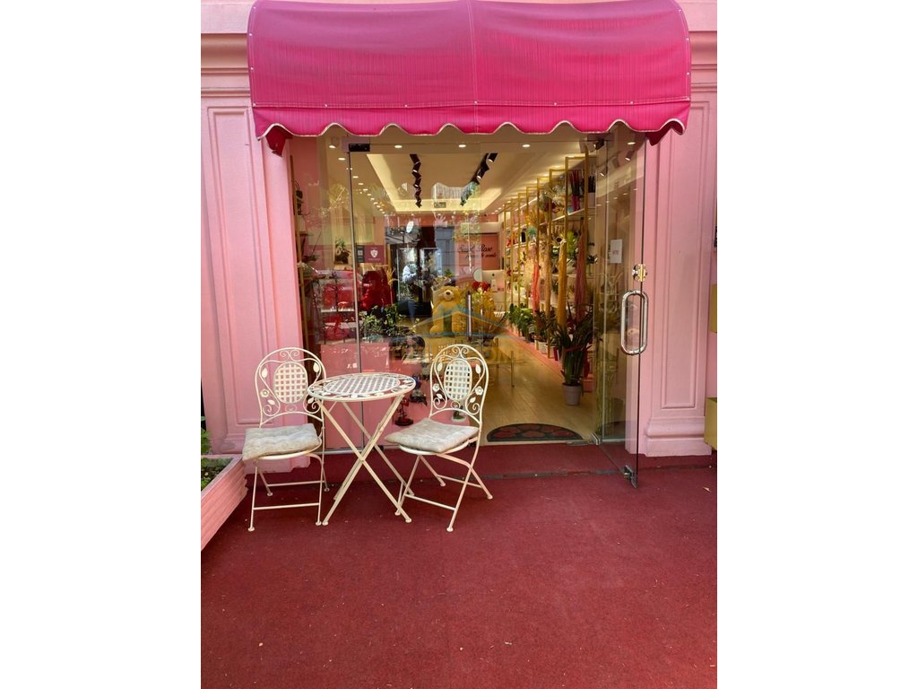 For sale, Business, Flower Shop, on Bardhyl Street, Tirana.