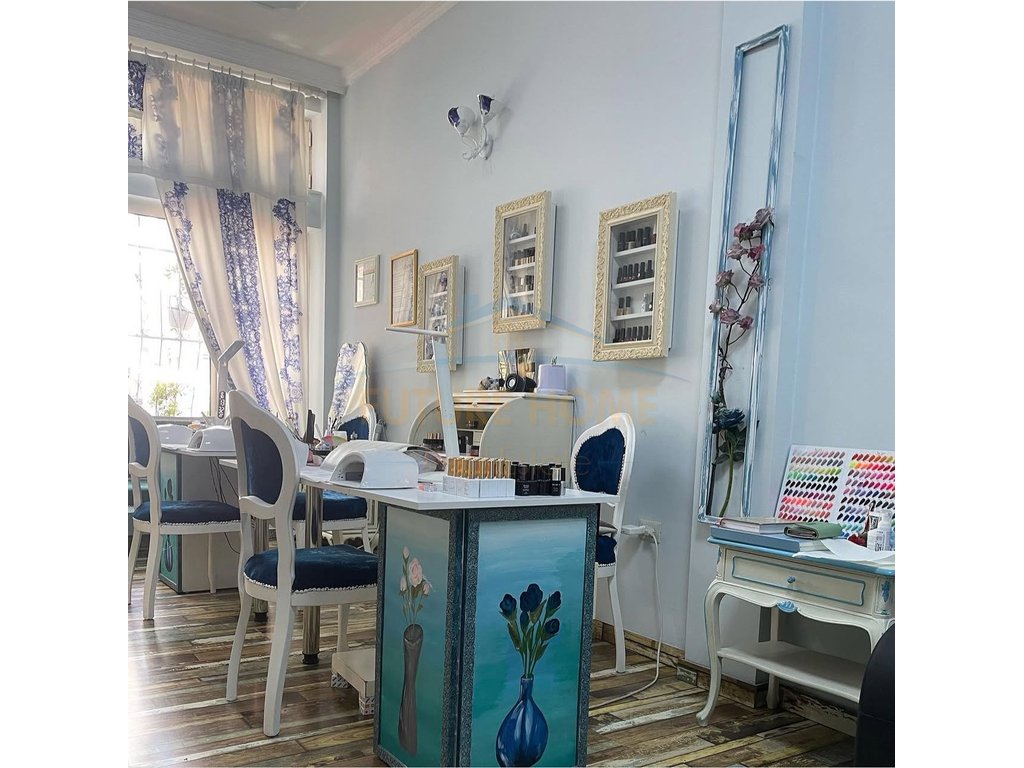 For Sale, Business Premises, Former Exhibition, Tirana