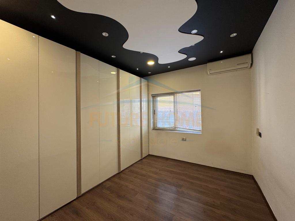 For sale, Duplex 2+2, Former District, Durres