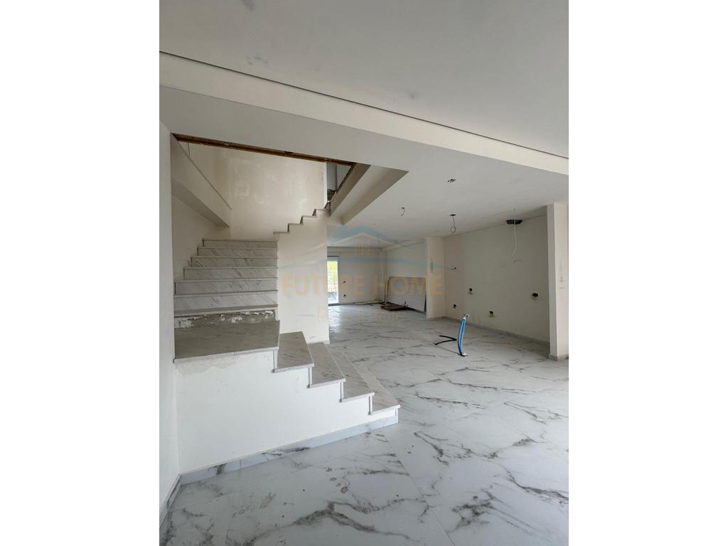 For sale, Duplex, Fresh, Tirana