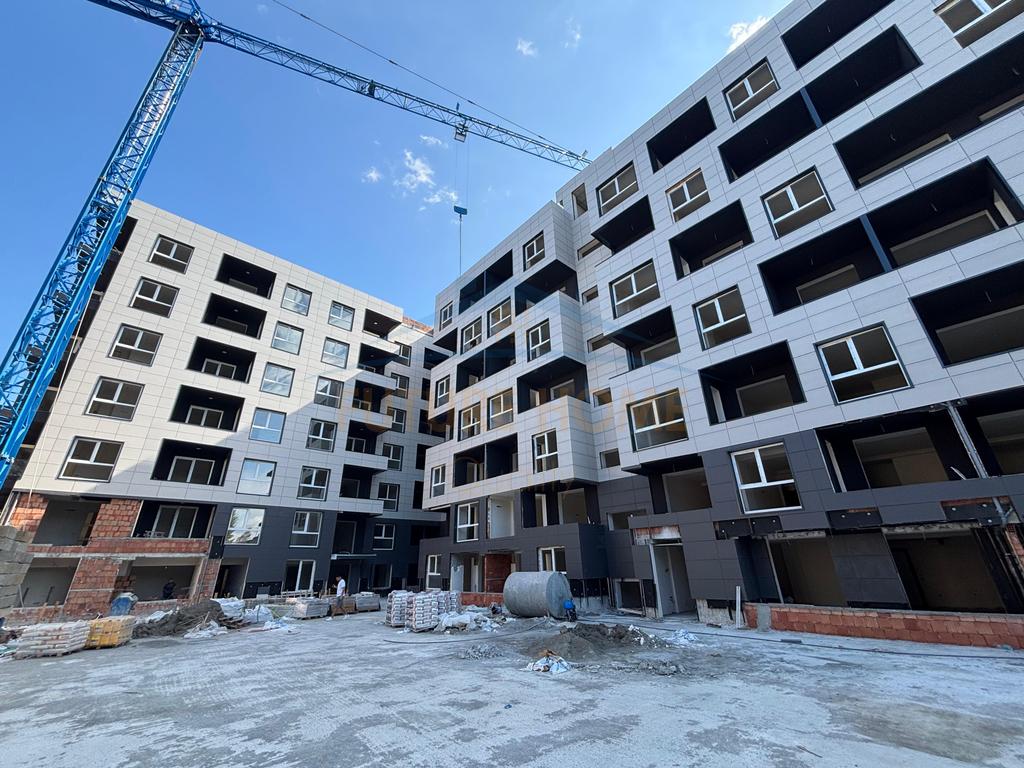 For sale, Studio apartment, Golem.