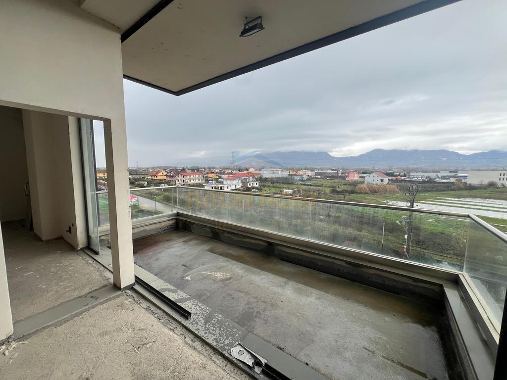 For sale, Business premises, Rinas