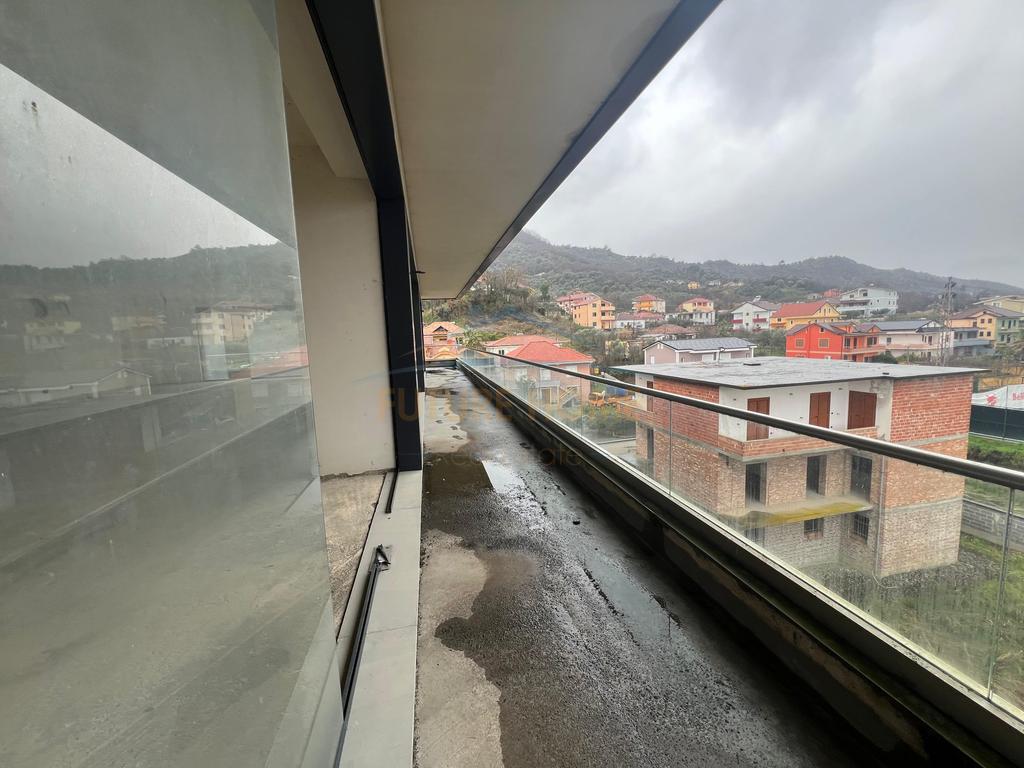 For sale, Business premises, Rinas