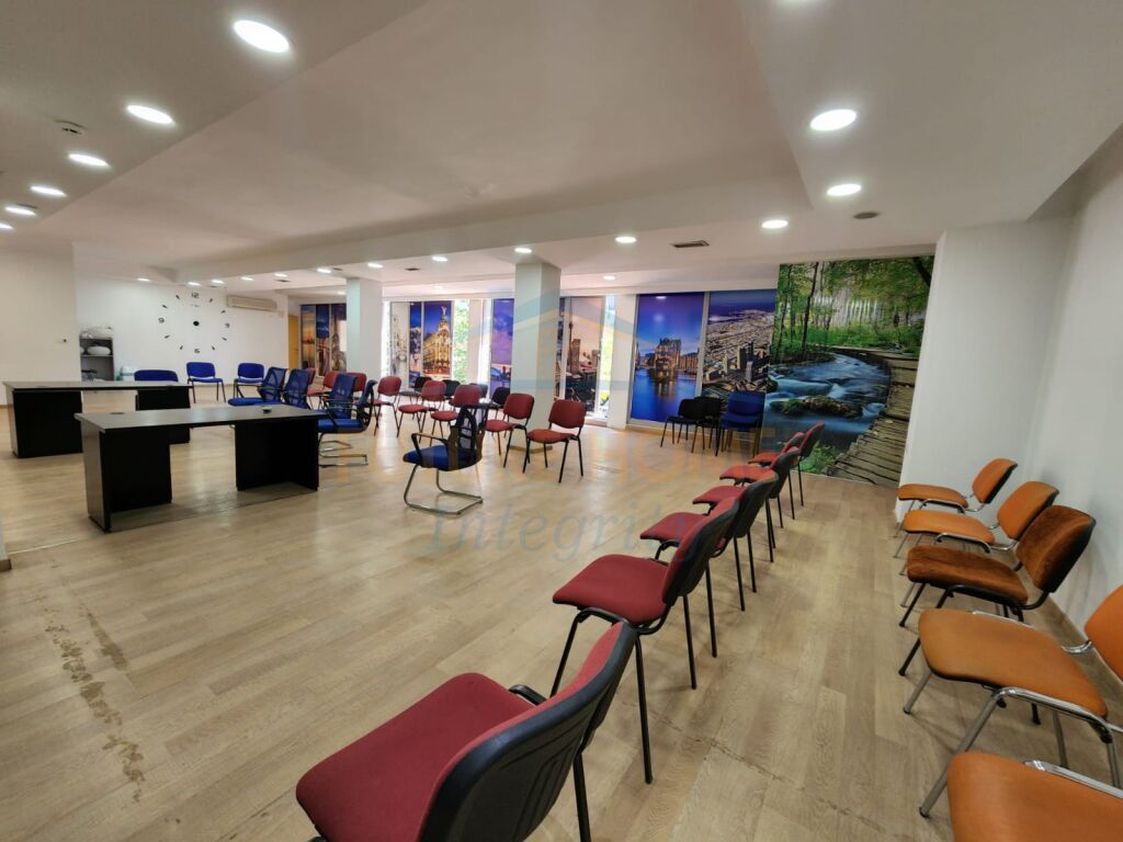 For rent, Business premises, Petro Nini Luarasi Street, Tirana.