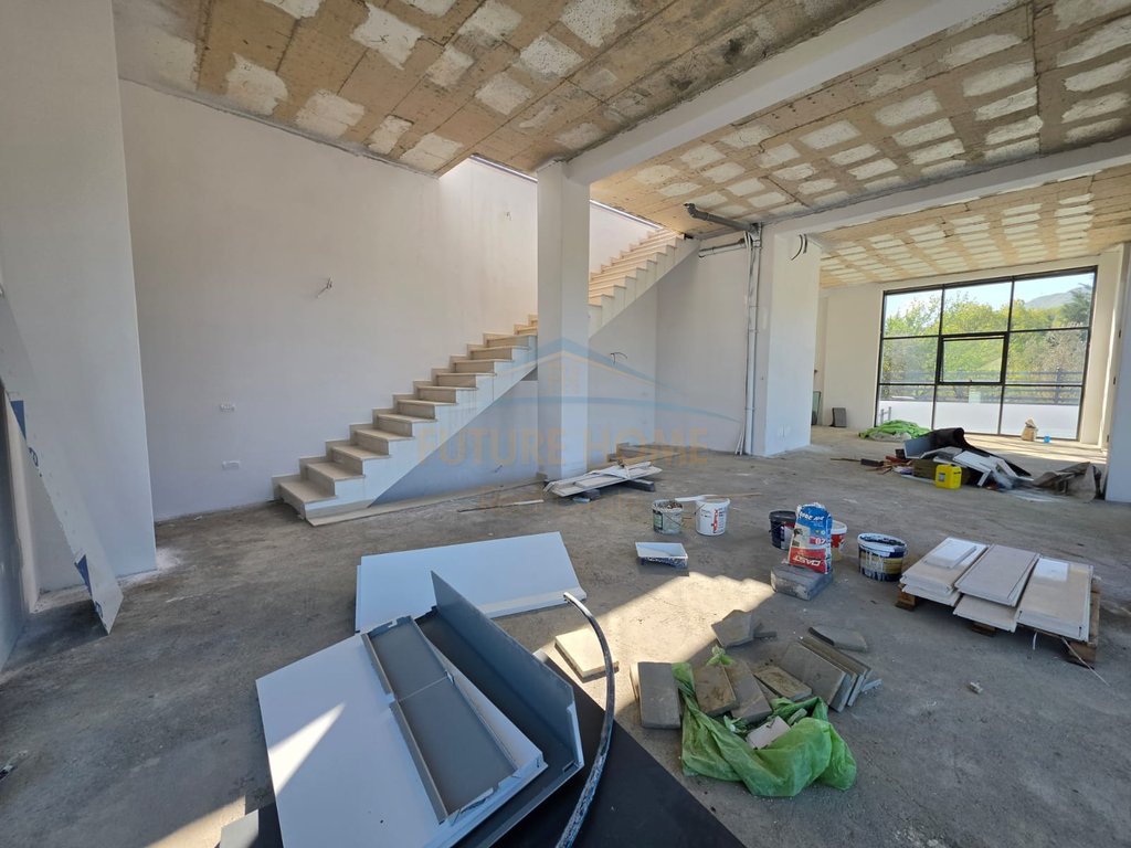FOR SALE, BUSINESS PREMISES, TEG