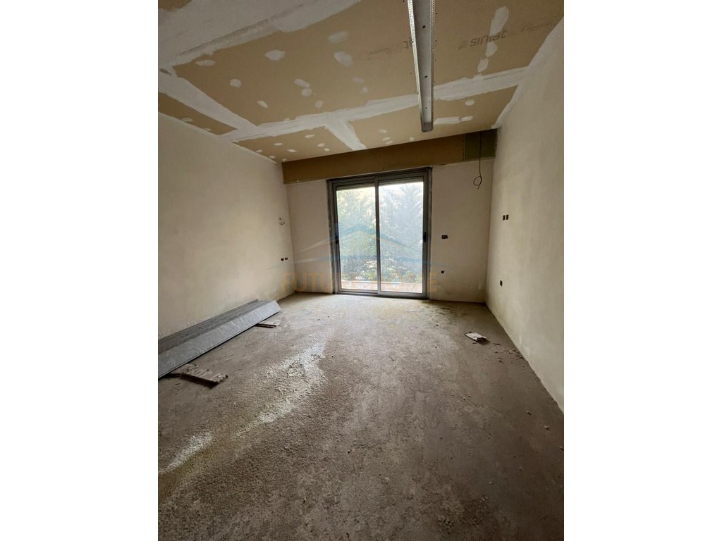 For Sale, Hotel Building, Durrës