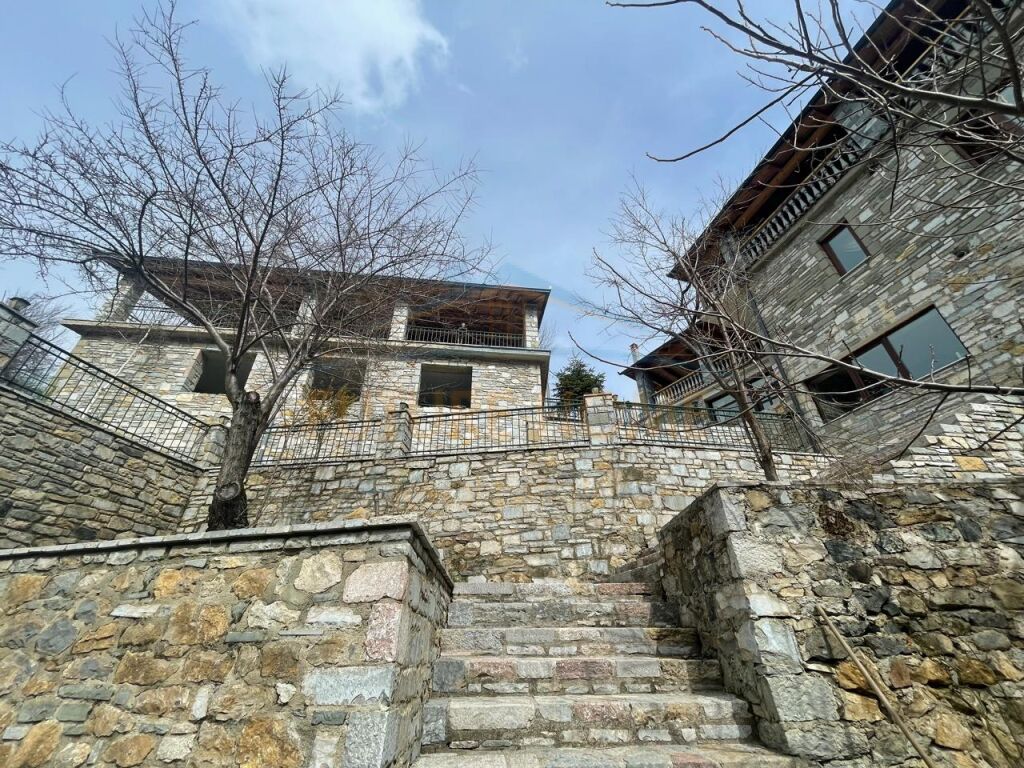 For sale, Hotel, Dardha, Korça.