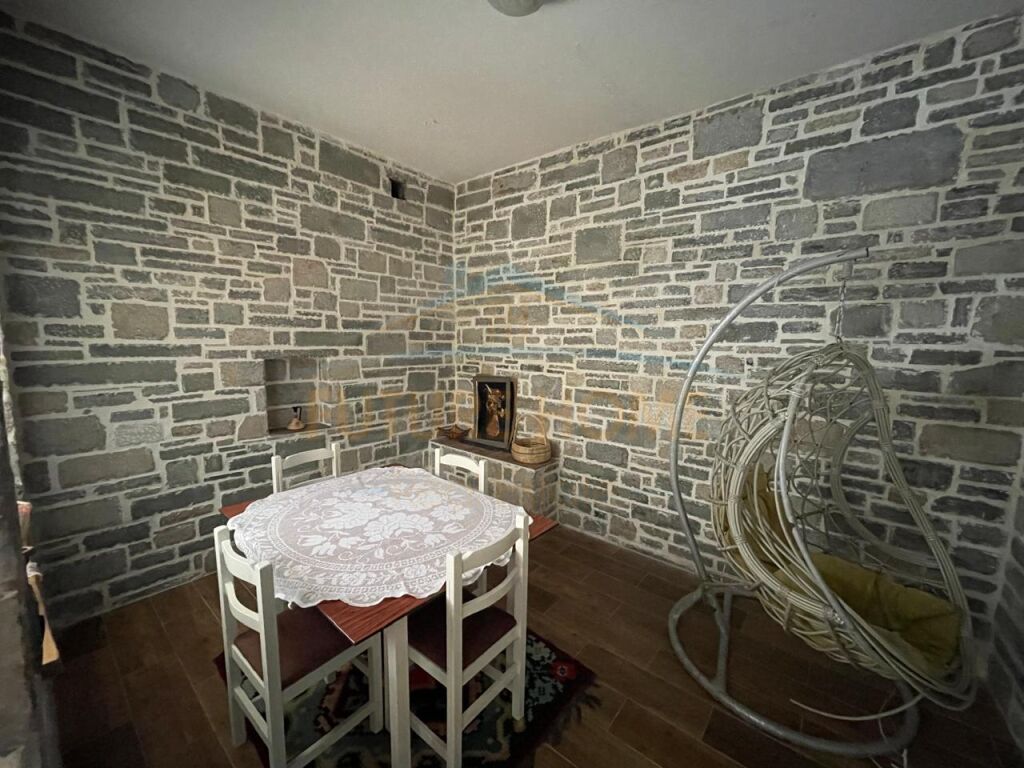 For sale, Hotel, Dardha, Korça.