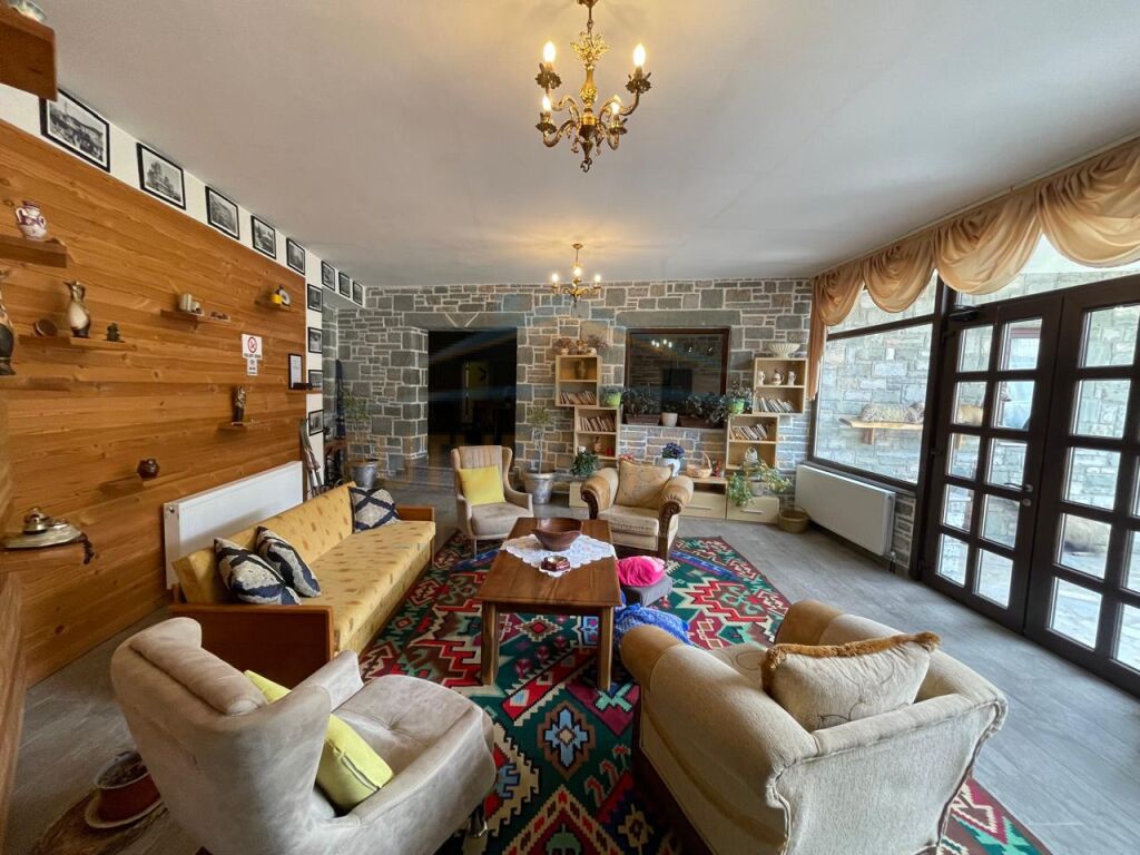 For sale, Hotel, Dardha, Korça.