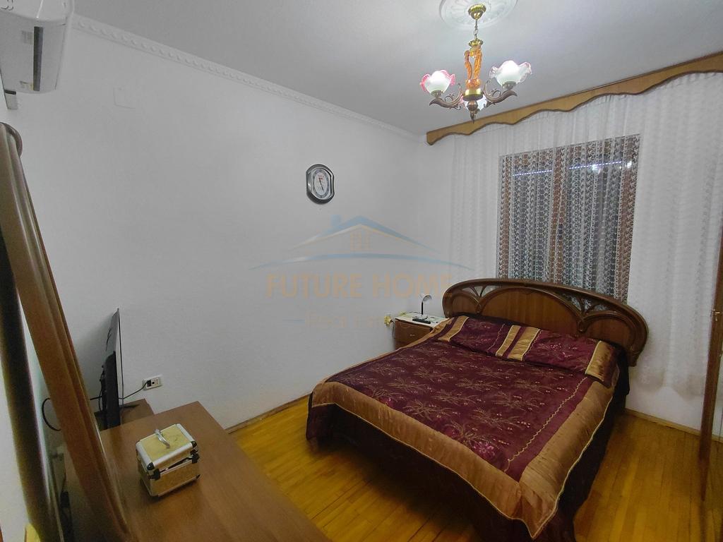 For sale, 3-story building, Vërdovë, Pogradec