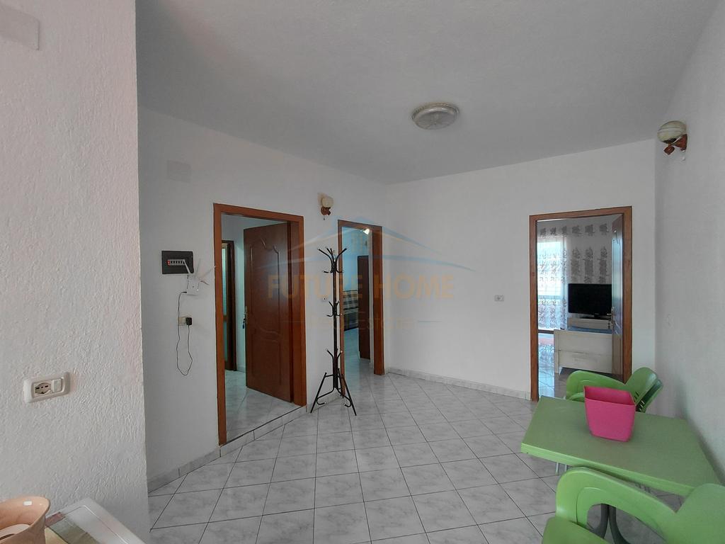 For sale, 3-story building, Vërdovë, Pogradec