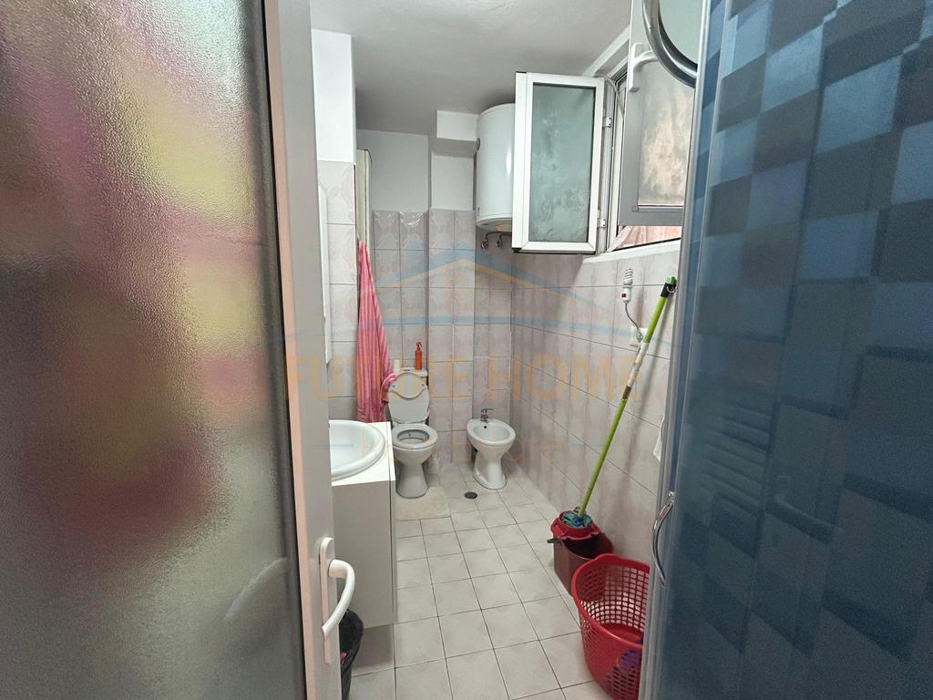For sale, Papafingo 3+1+2, Shkembi Kavajes, Durres