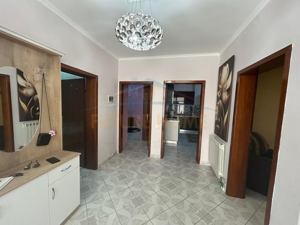 For sale, Papafingo 3+1+2, Shkembi Kavajes, Durres