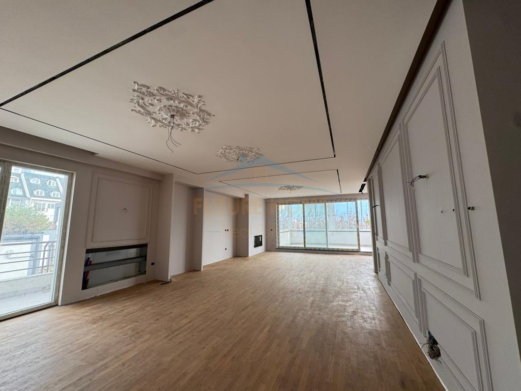 For sale, Penthouse 3+1+3 Parking Spaces, Green Terrace, Dry Lake