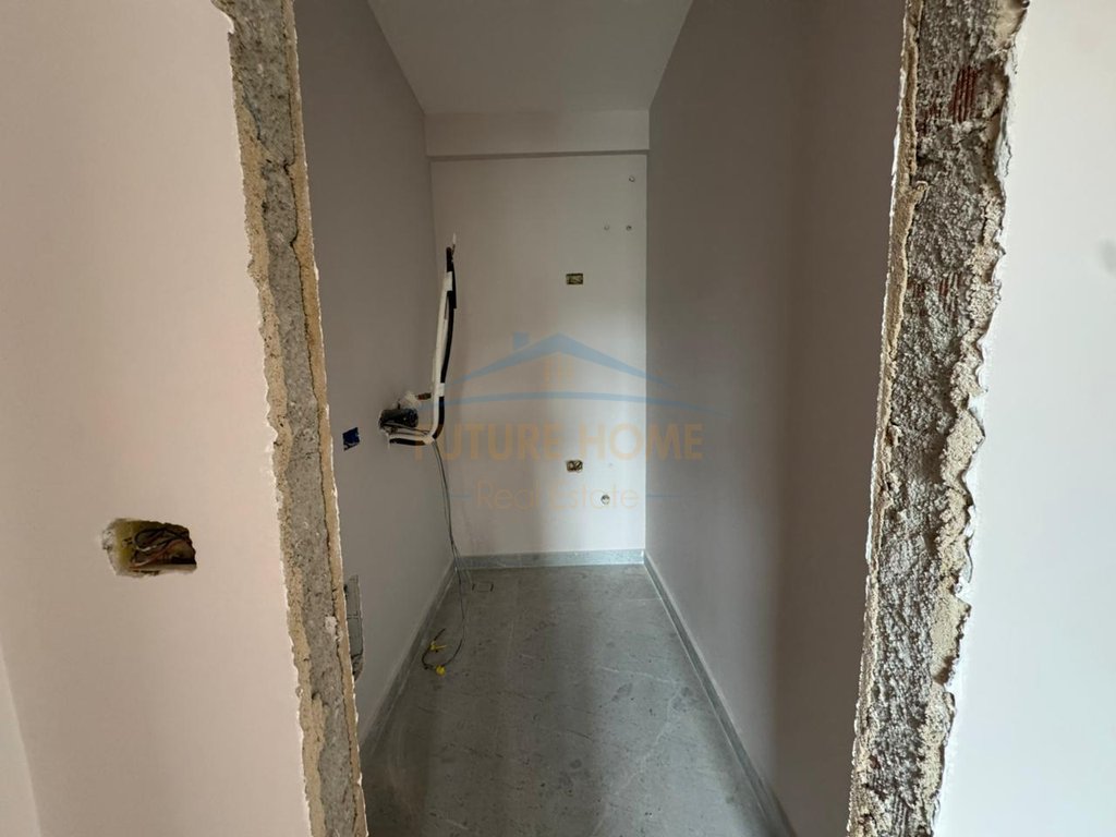 For sale, Penthouse 3+1+3 Parking Spaces, Green Terrace, Dry Lake