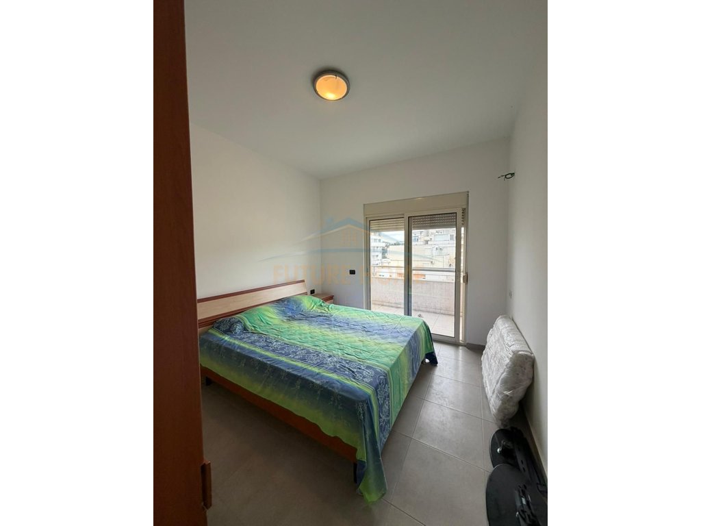 For sale, Penthouse, Shkëmb Kavaje
