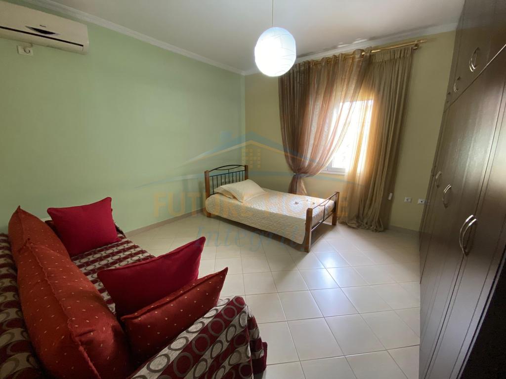 For sale, Private House and Business Building, Kamëz, Tirana.