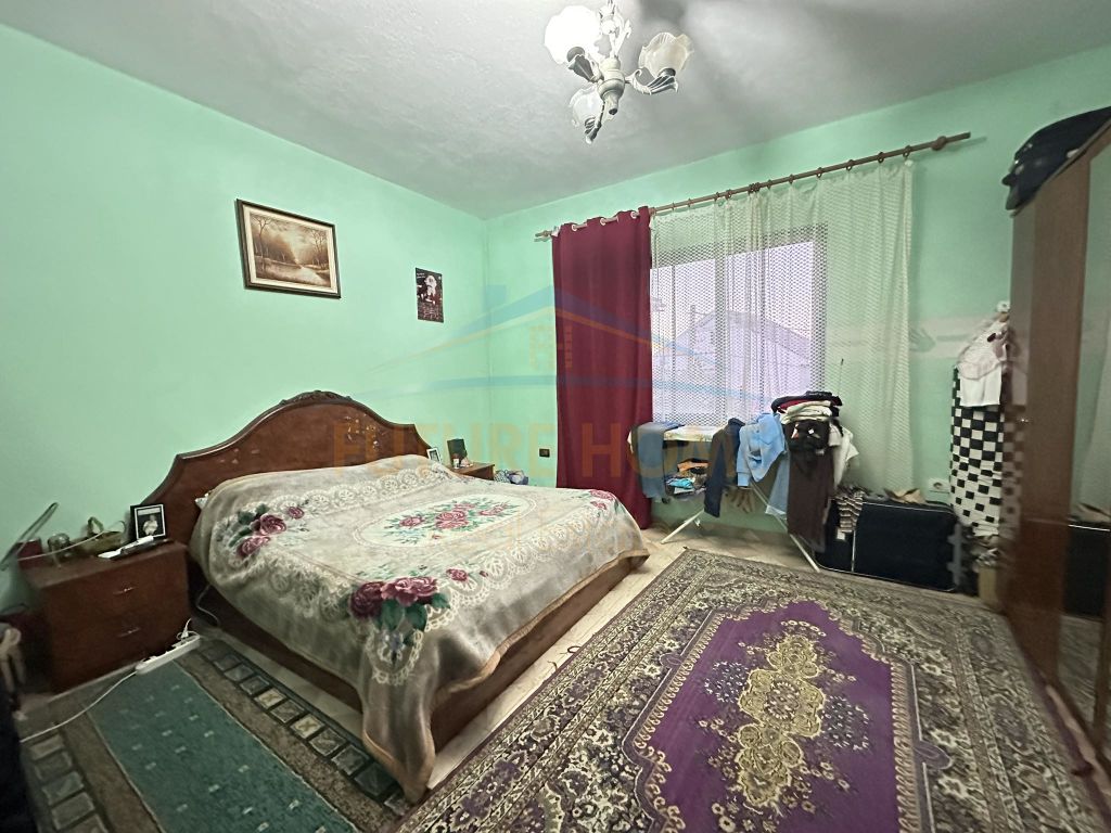 For sale, Private 3-Storey House, Allias.