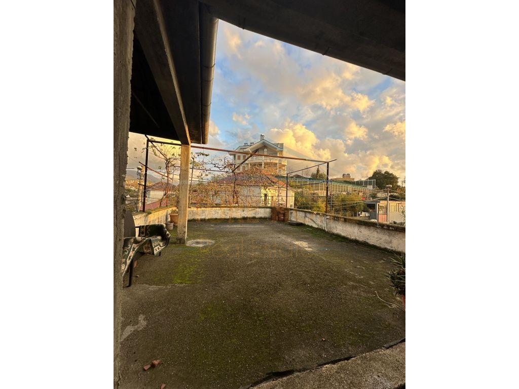 For sale, Private 3-Storey House, Allias.