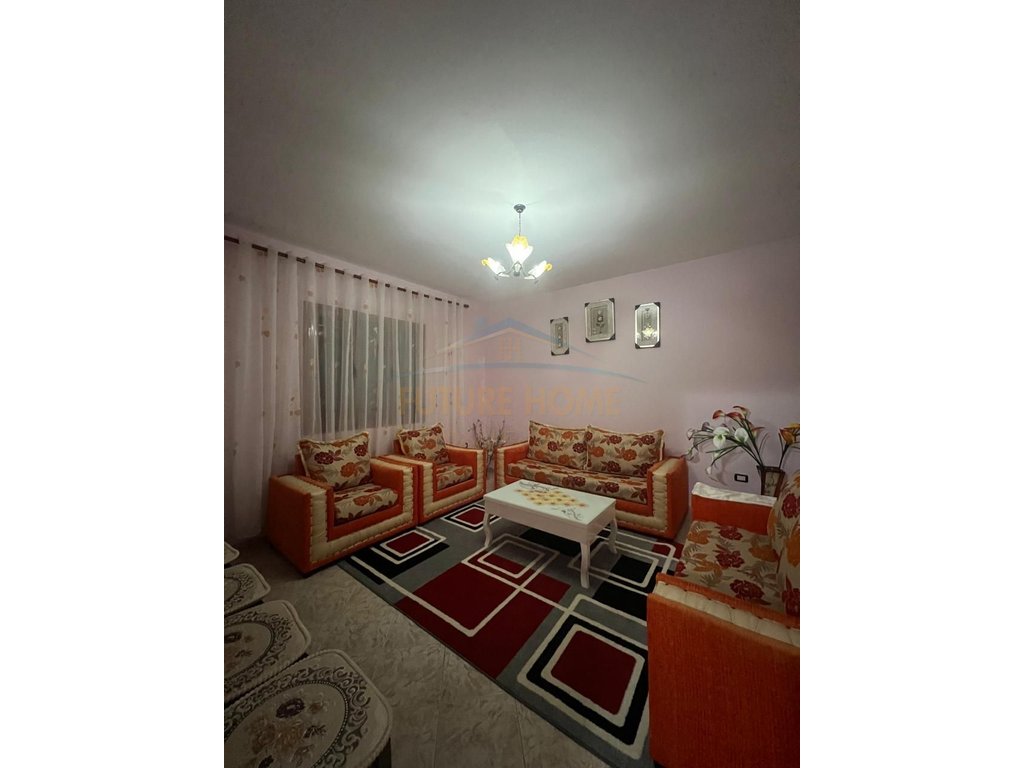 Shitet, Shtëpi Private 3 katëshe + Tokë, Rrashbull, Durres