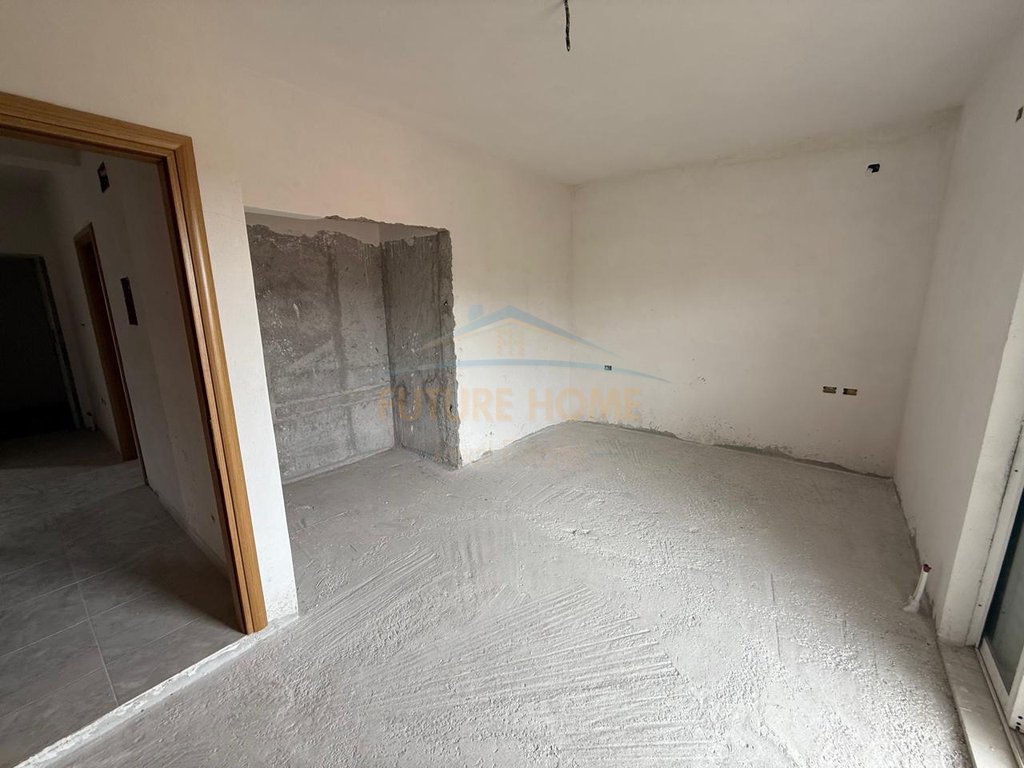 For sale, Building with land, Chestnut, Pogradec
