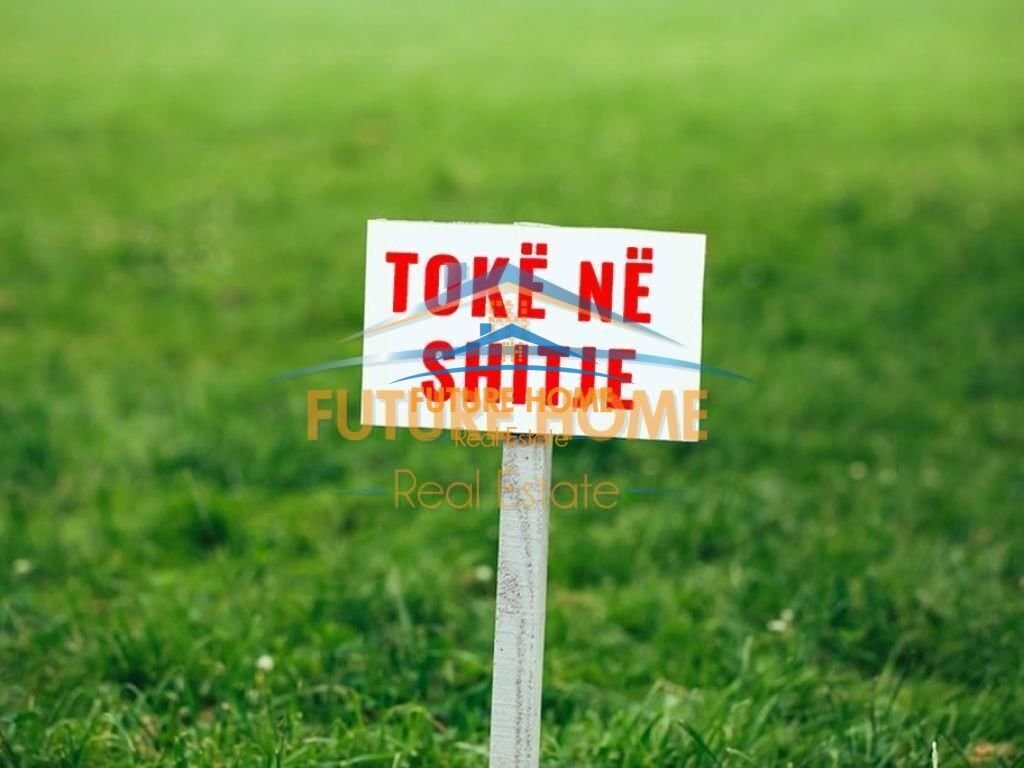 Shitet, Tokë,Fushe Kruje.