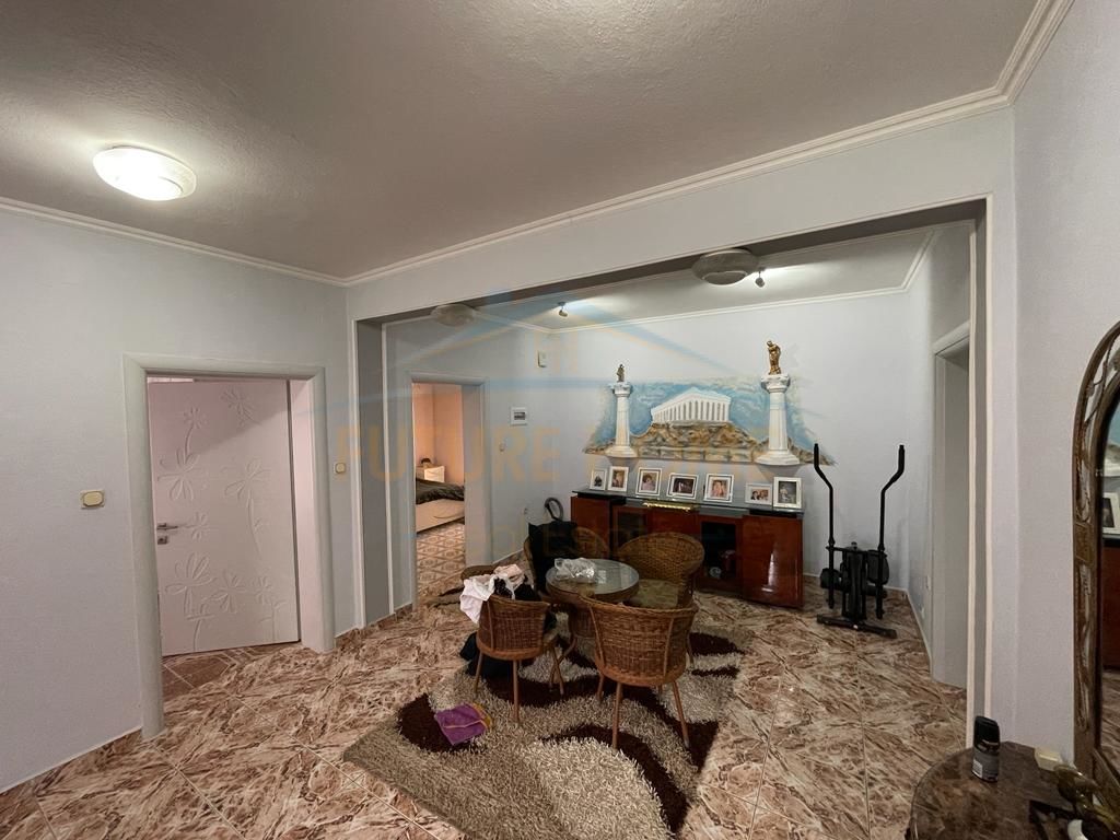 For Sale, 2-Storey House, Korçë