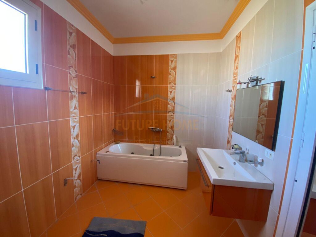 3 Storey Villa for sale, "Kushtrimi" Neighborhood, Vlora.