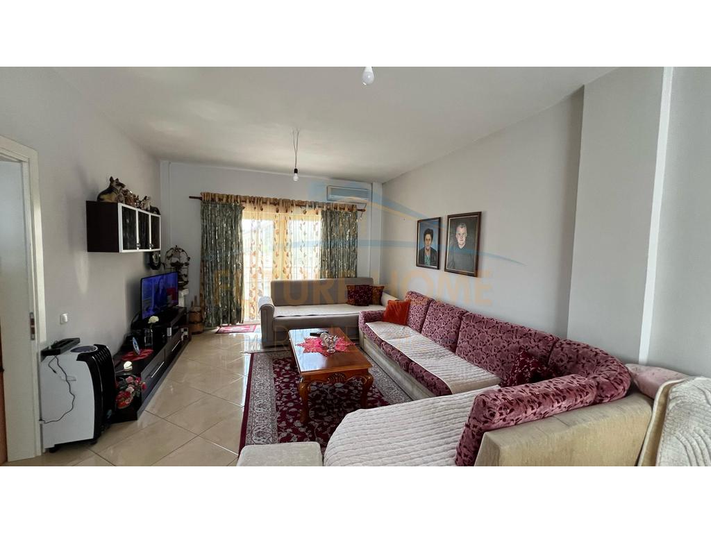 For sale, 4-storey villa, Kombinat, Tirana.
