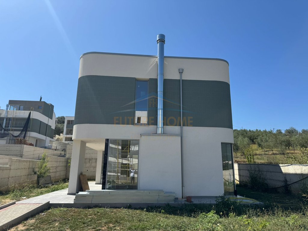 For sale, 2-storey villa, Farka, Tirana