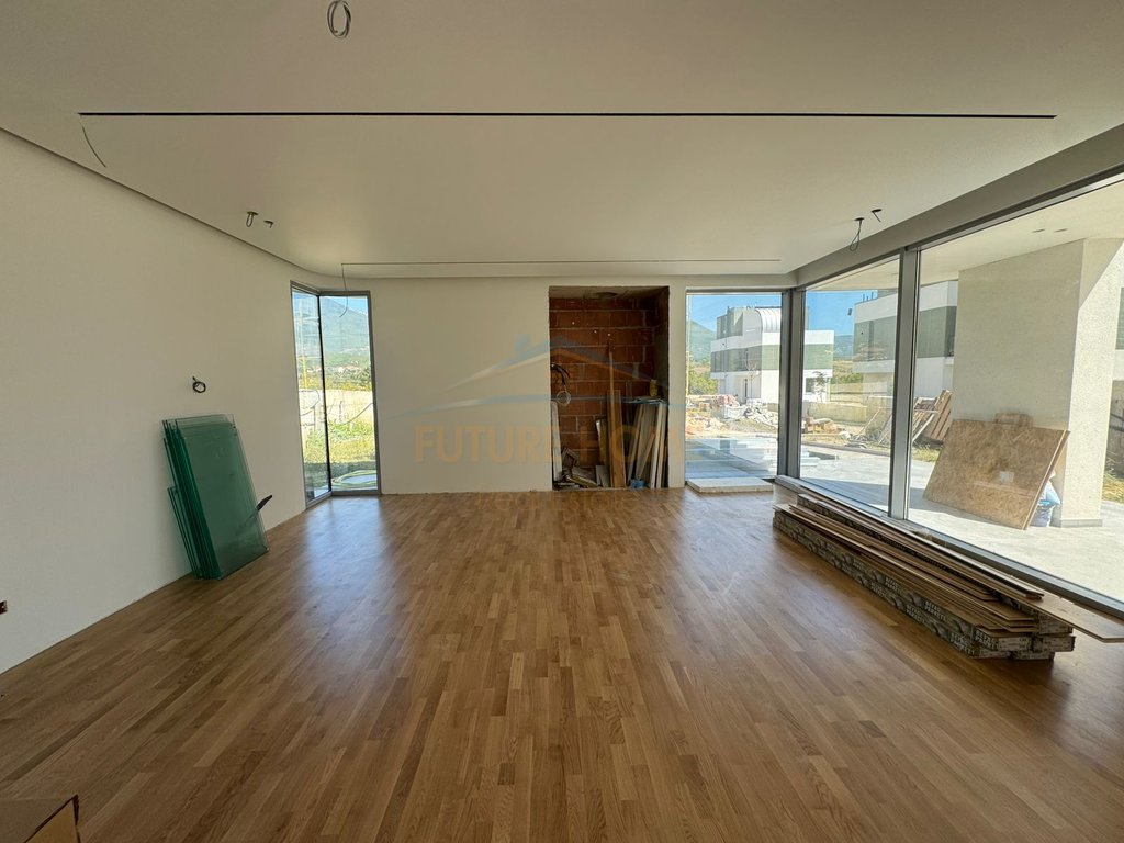 For sale, 2-storey villa, Farka, Tirana