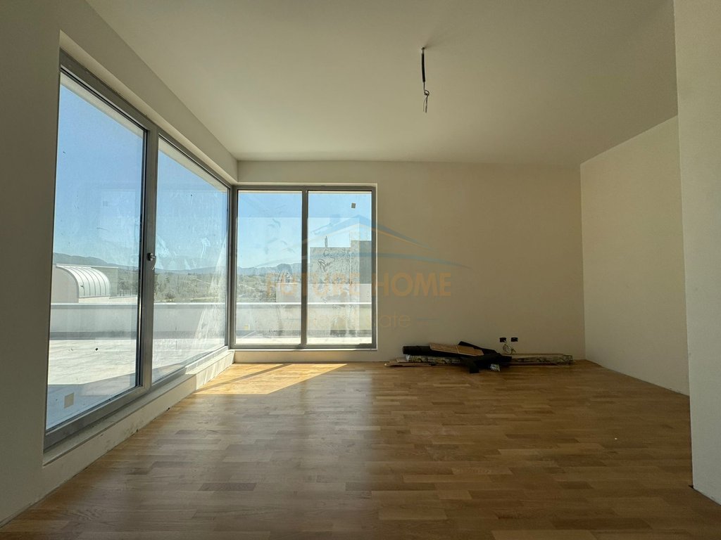 For sale, 2-storey villa, Farka, Tirana