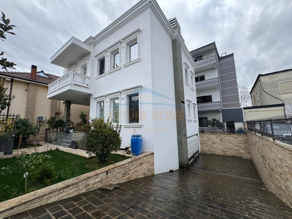For sale, 2-Story Villa, Kamëz, Tirana.