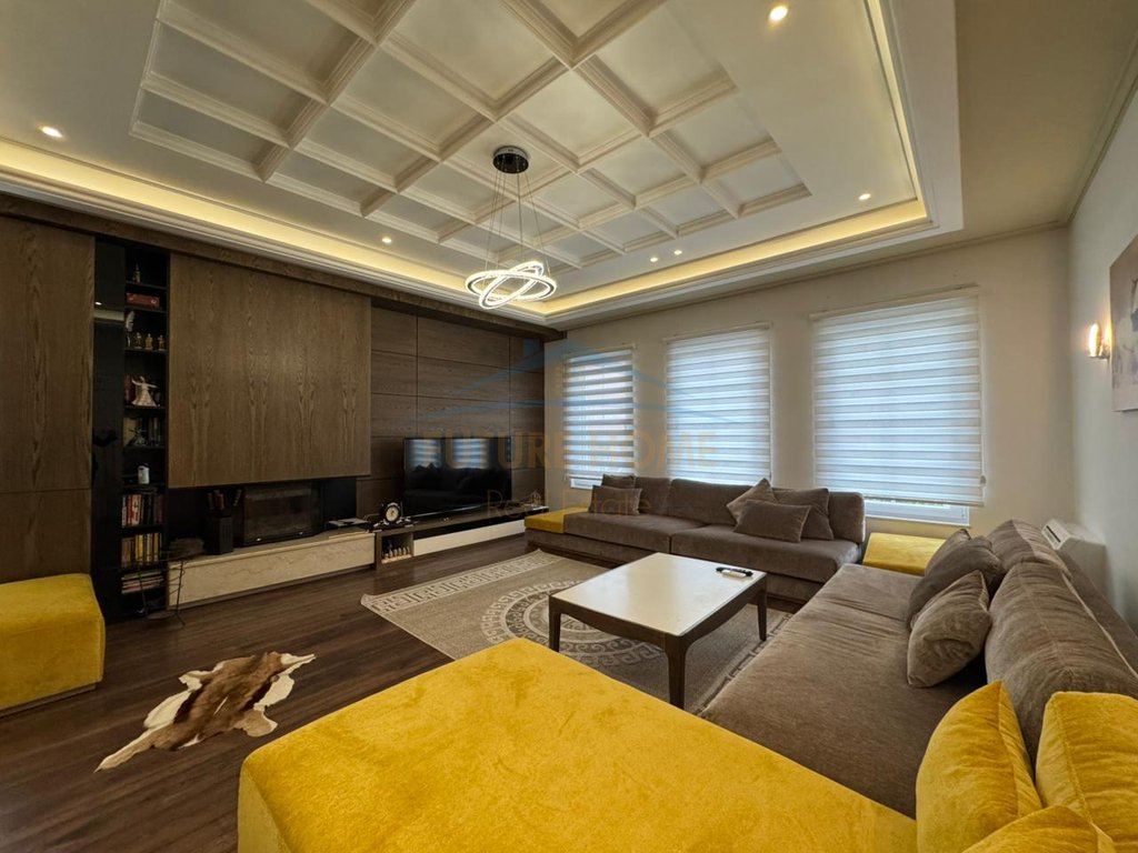 For sale, 2-Story Villa, Kamëz, Tirana.