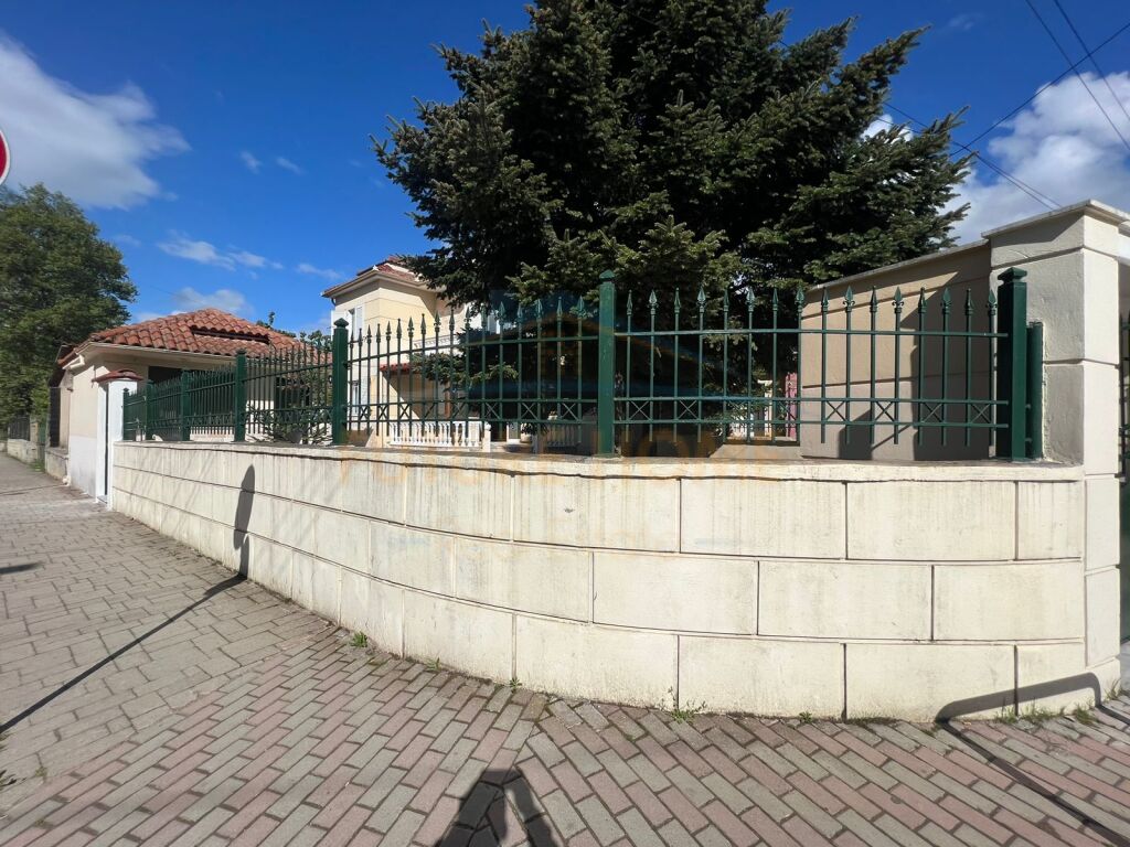 For sale, 2-storey villa, Maliq, Korça