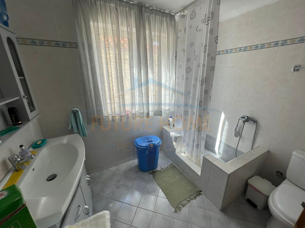 For sale, 2-storey villa, Maliq, Korça