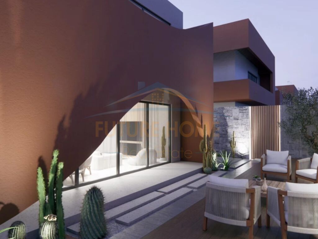 For Sale, 2-Storey Villa, Oriental Villa, Lalëzi Bay