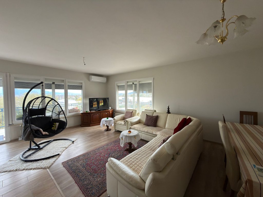 For sale, 2-story villa, Preze, Tirana