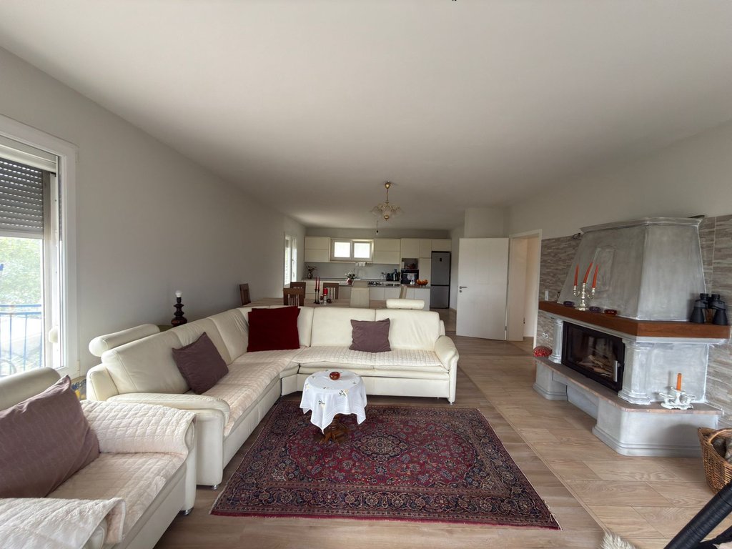 For sale, 2-story villa, Preze, Tirana