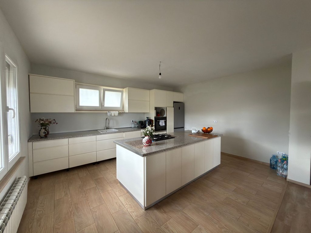 For sale, 2-story villa, Preze, Tirana