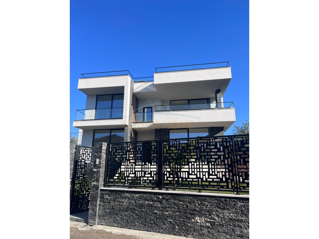 For sale, 2-Storey Villa, Sauk, Tirana