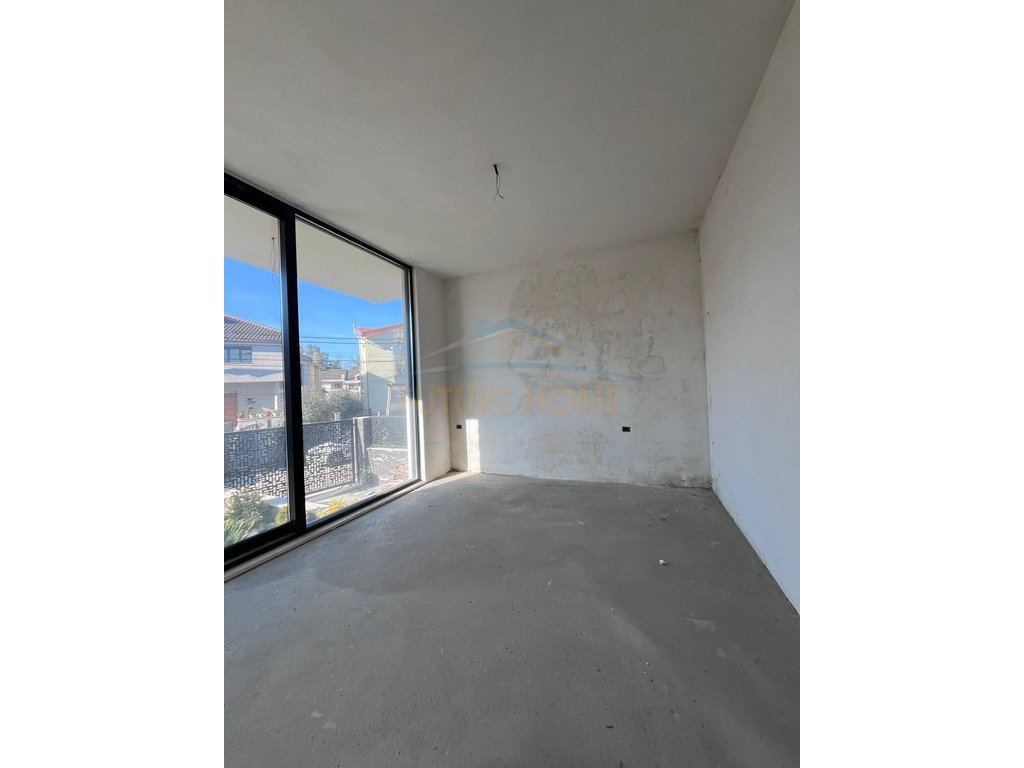 For sale, 2-Storey Villa, Sauk, Tirana