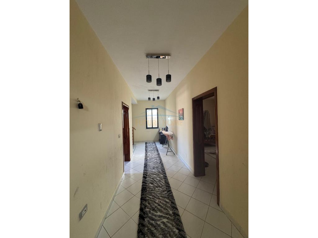 For Sale 2-Story Villa Senatorium, Sauk Tirana!