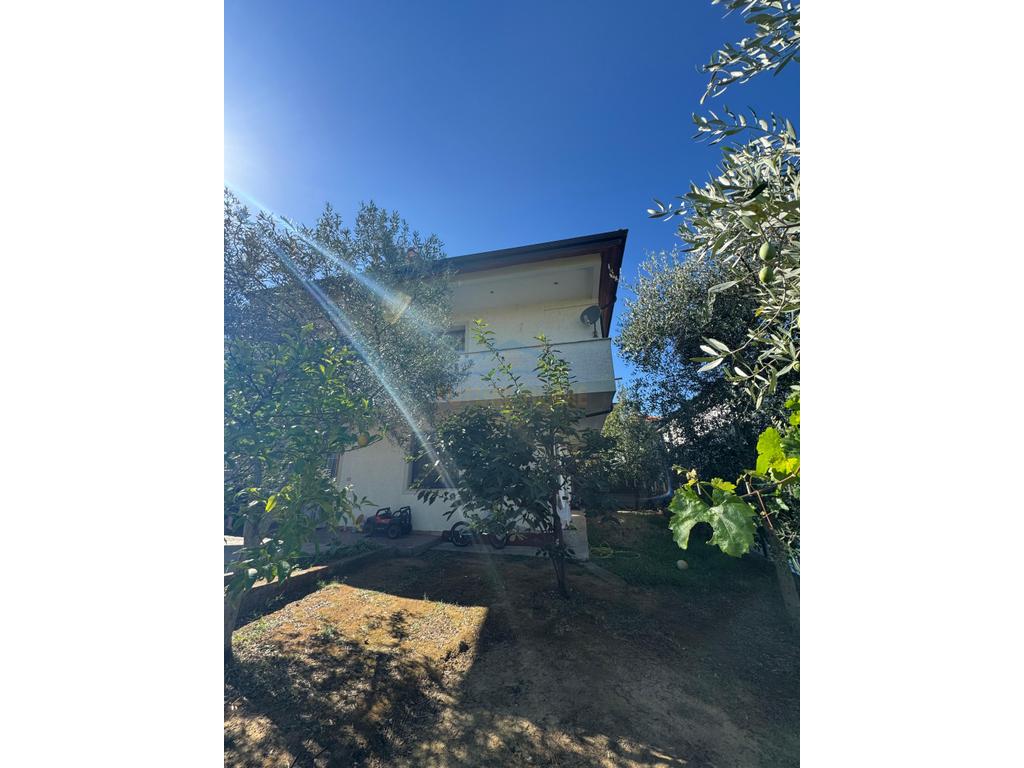 For Sale 2-Story Villa Senatorium, Sauk Tirana!