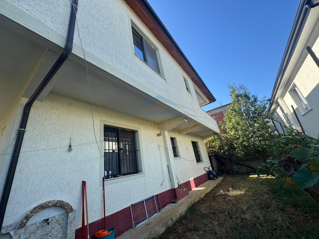 For Sale 2-Story Villa Senatorium, Sauk Tirana!