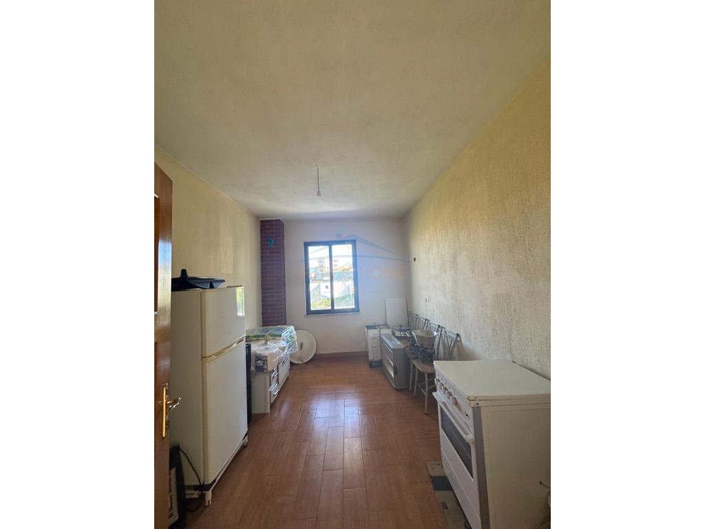 For Sale 2-Story Villa Senatorium, Sauk Tirana!