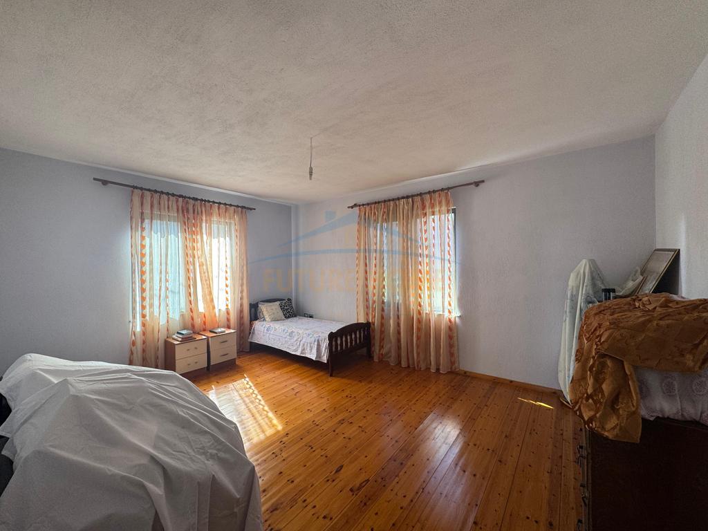 For Sale 2-Story Villa Senatorium, Sauk Tirana!