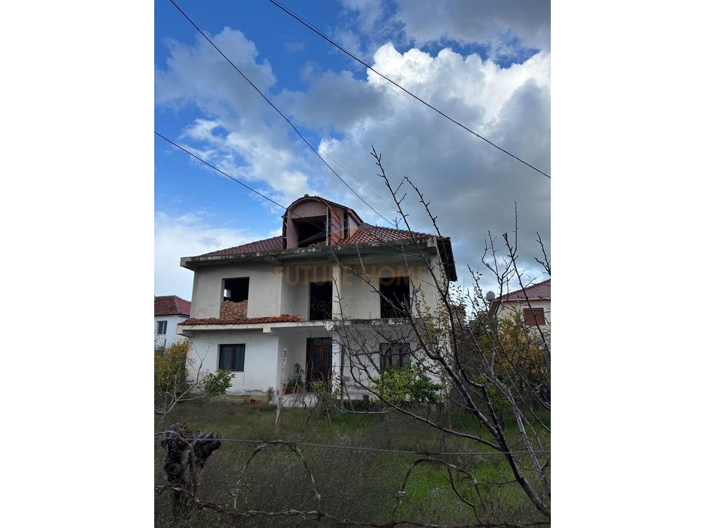 For sale, 2-story villa, Spitalle, Durres